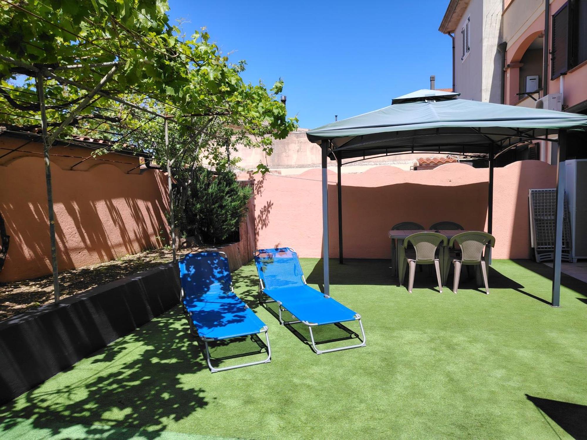Suite Guesthouse A Pochi Passi Dal Mare Sassari Eksteriør billede